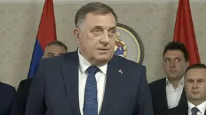 Dodik na press konferenciji/Rtrs