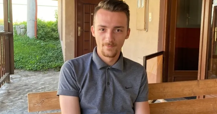 Udruženje Pomozi.ba pokrenulo apel za liječenje Daria Munetića/