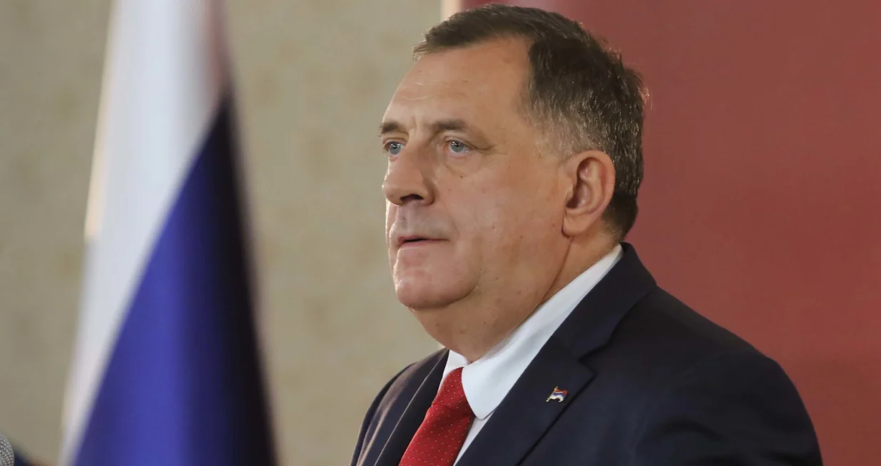 Ministar vanjskih poslova Rusije Sergej Lavrov na pres konferenciji sa Miloradom Dodikom u Istočnom Srajevu./Senad Gubelić