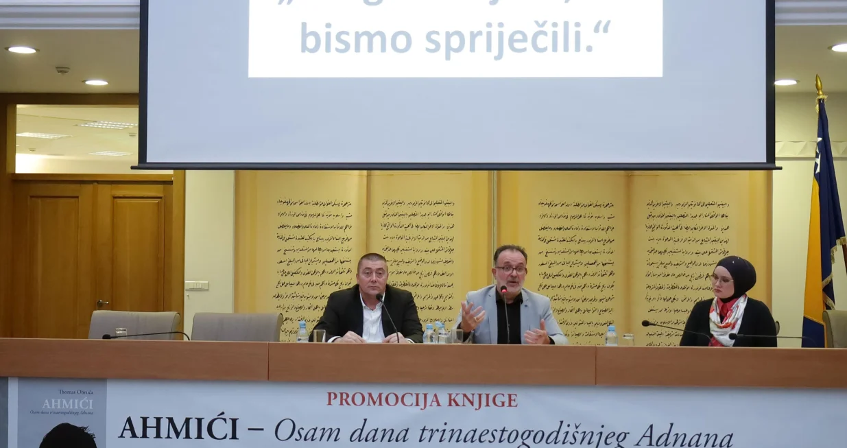 Promocija knjige Ahmići – Osam dana trinaestogodišnjeg Adnana, autora Thomasa Obruče/Senad Gubelić