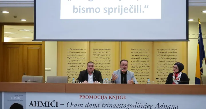 Promocija knjige Ahmići – Osam dana trinaestogodišnjeg Adnana, autora Thomasa Obruče/Senad Gubelić