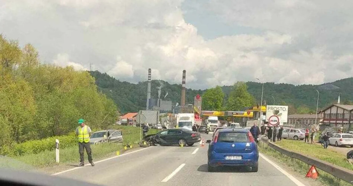 Sudar vozila pratnje ministra Hurtića/