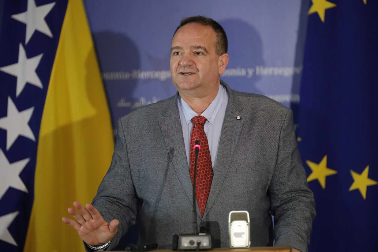 Velibor Peulić, Konzorcij Logistika BiH, kamiondžije, kamioni, zahtjevi/Senad Gubelić