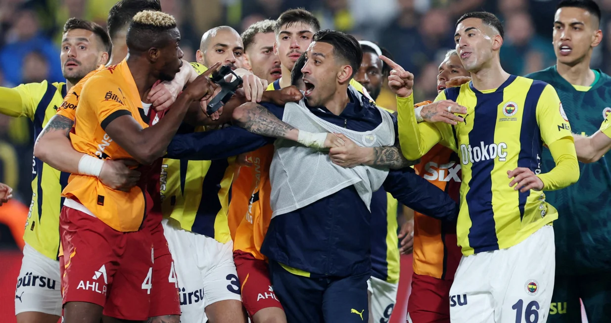 FOTO: REUTERS/Umit Bektas 