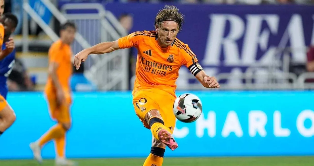 Luka Modrić - iskusni hrvatski fudbaler i član Real Madrida