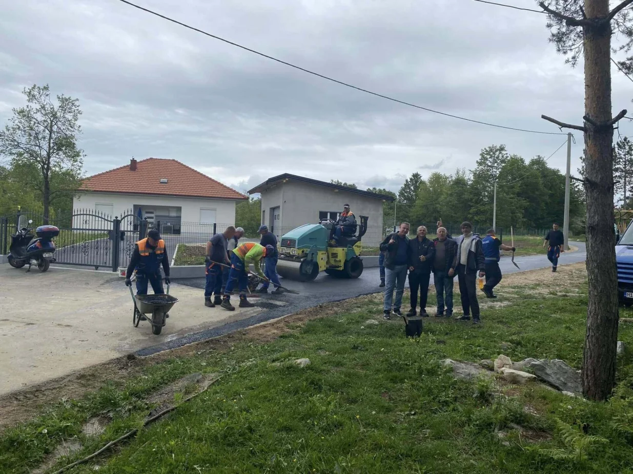 Mjestani Gate radije se odazivaju na radne akcije nego na javne rasprave/