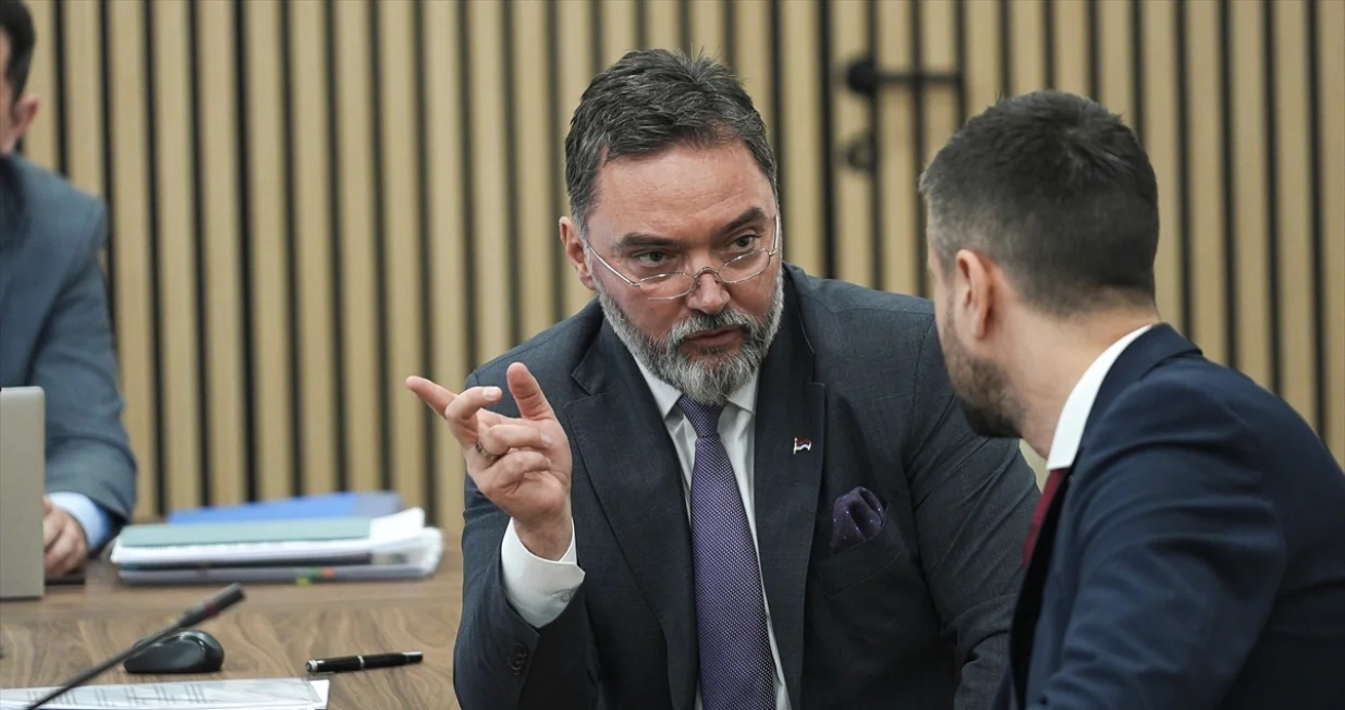 Sjednica Vijeća ministara Bosne i Hercegovine održana je u utorak u Sarajevu. Sjednici su prisustvovali i ministra vanjske trgovine i ekonomskih odnosa i finansija i trezora Staša Košarac i Srđan Amidžić//