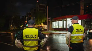 Uprava policije Ministarstva unutrašnjih poslova Kantona Sarajevo (MUP KS) počela je s upotrebom uređaja za indikaciju droga i testiranje vozača na prisustvo droga u organizmu, na saobraćajnicama u KS//