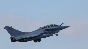 French Air Force Dassault Rafale fighter jet flies during NATO's media day for Ramstein Flag 25 (RAFL25) at Leeuwarden Air Base, Netherlands, April 8 2025. REUTERS/Piroschka van de Wouw/Piroschka Van De Wouw