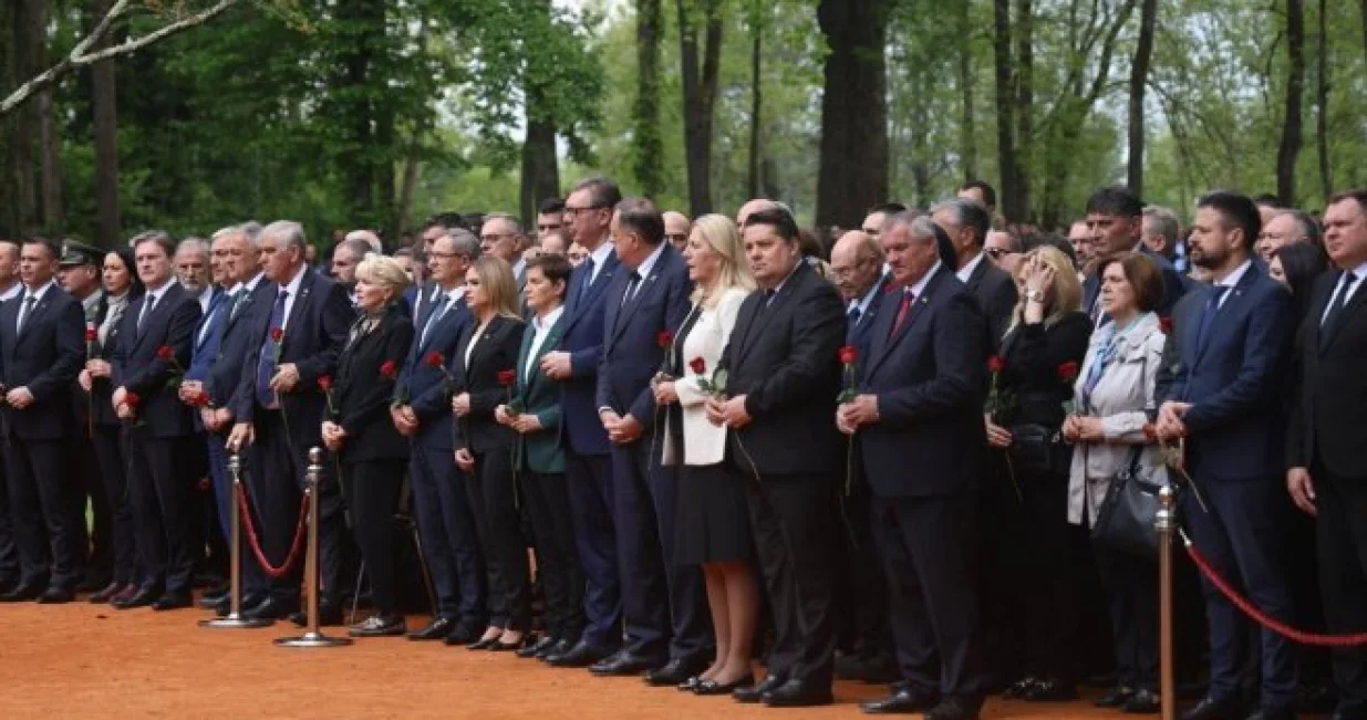 Zvaničnici iz entiteta RS i Republike Srbije jučer su bili u Donjoj Gradini//predsjednikrs.rs/