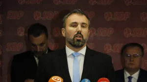 Igor Stojanović, Pres konferencija Trojke Nikšić, Konaković, Forto/Senad Gubelić
