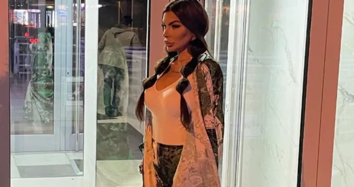 Jovana Novakov, poznatija kao Šmizla, privedena je na Novom Beogradu//