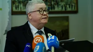 David Pettigrew, Asocijacija nezavisnih intelektualaca Krug 99/Anadolija