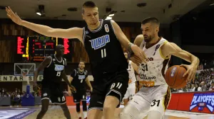 Detalj sa utakmice u Skenderiji (FOTO: Sport1.ba - Sanel Konjhodžić)