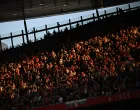 Soccer Football - Champions League - Semi Final - First Leg - Arsenal v Paris Saint Germain - Emirates Stadium, London, Britain - April 29, 2025 Arsenal fans inside the stadium before the match REUTERS/Dylan Martinez