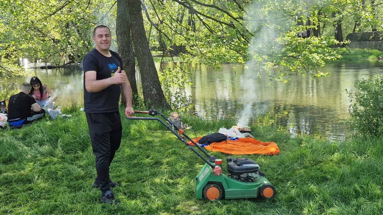 Prvi maj kod Rimskog mosta na Ilidži/Sanel Konjhodžić