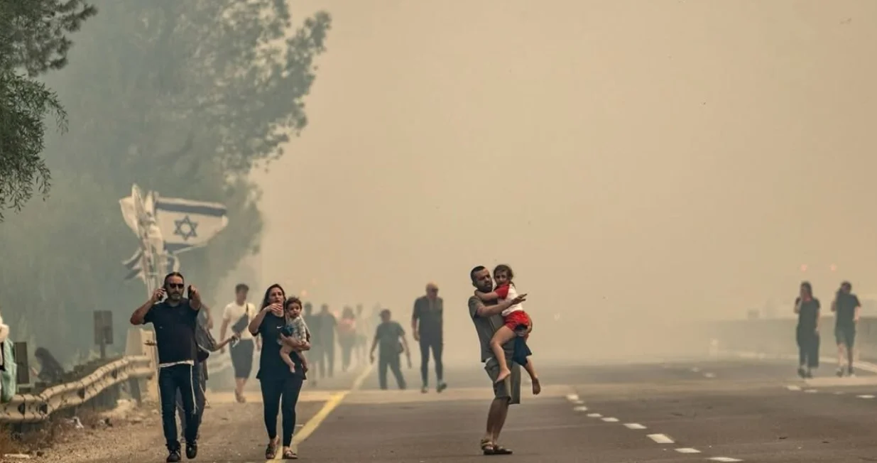 Naređena je evakuacija/X/X