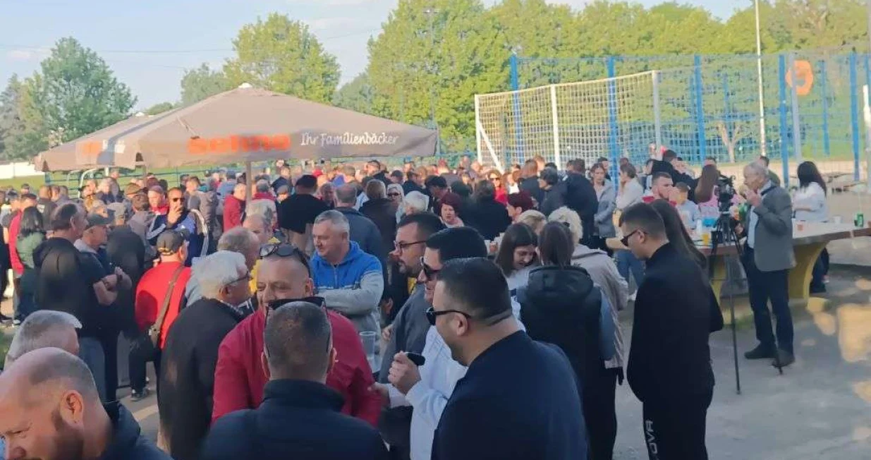 Prvomajski uranak u Brčkom/Vladimir Matijević