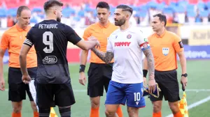 01.10.2023.,Split,stadion Poljud-SuperSport HNL,10 kolo,HNK Hajduk-GNK Dinamo.Kapetani Marko Livaja i Bruno Petkovic, Photo: Ivo Cagalj/PIXSELL