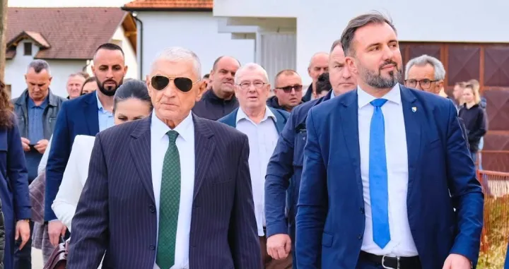 Igor Stojanović i Dragan Vikić/Facebook