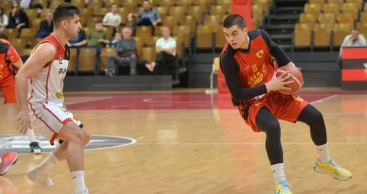 Sani Čampara i Dušan ElezSloboda - Mladost MG