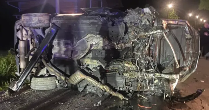 Saobraćajna nesreća kod Prijedora, BMW, vatrogasci, dvije osobe povrijeđene, Prijedor/Vatrogasci Prijedor