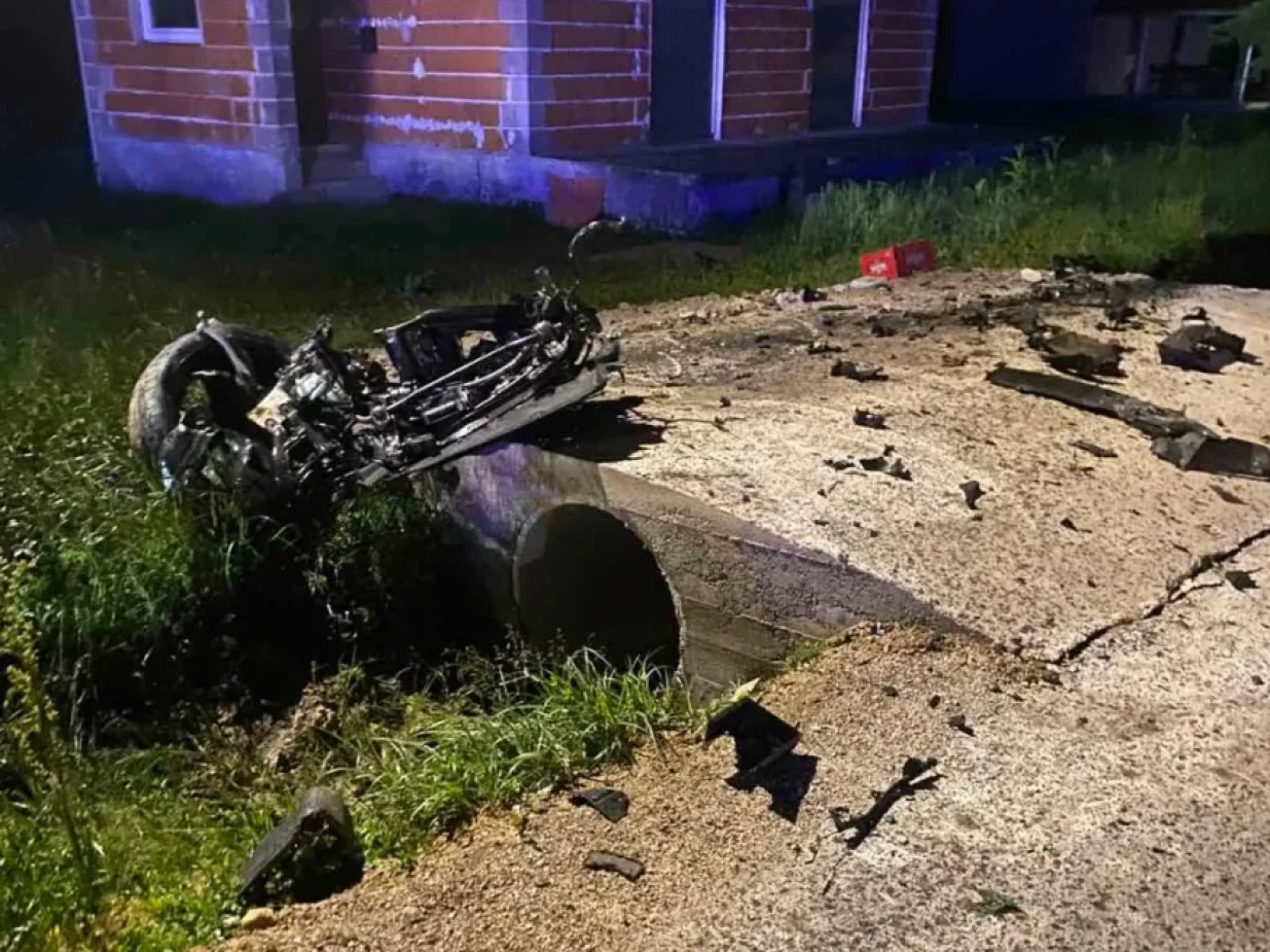 Saobraćajna nesreća kod Prijedora, BMW, vatrogasci, dvije osobe povrijeđene, Prijedor/Vatrogasci Prijedor