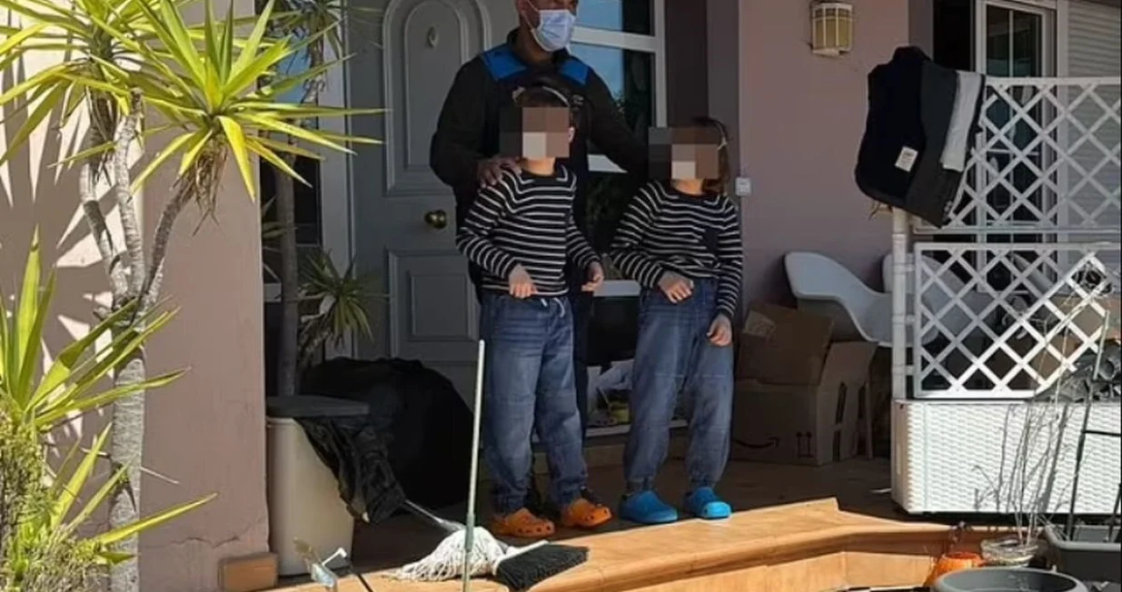 Policija spasila djecu/Španska policija//