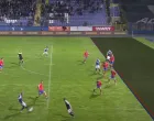 Linije koje je povukao VAR (FOTO: Screenshot/Arena Sport)