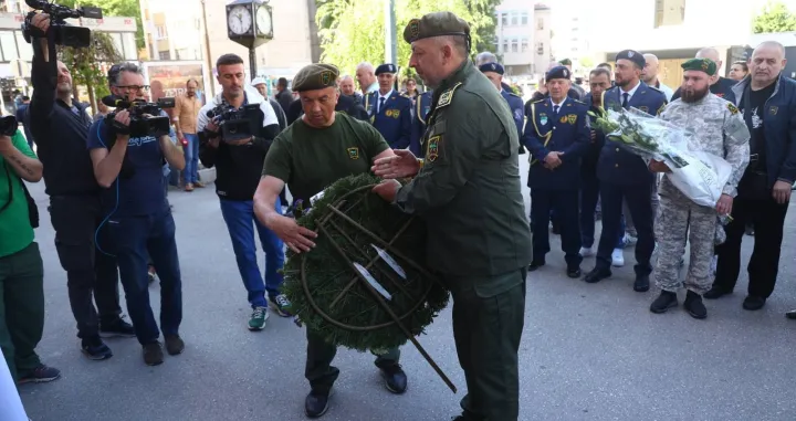 	'Zelene bereke' i borci Armije RBiH obilježili 33. godišnjicu bitke u 'Dobrovoljačkoj'/Almir Razić