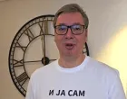 Aleksandar Vučić u majici "I ja sam Ćaci"/Screenshot