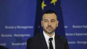 Magazinović:/Anadolija/