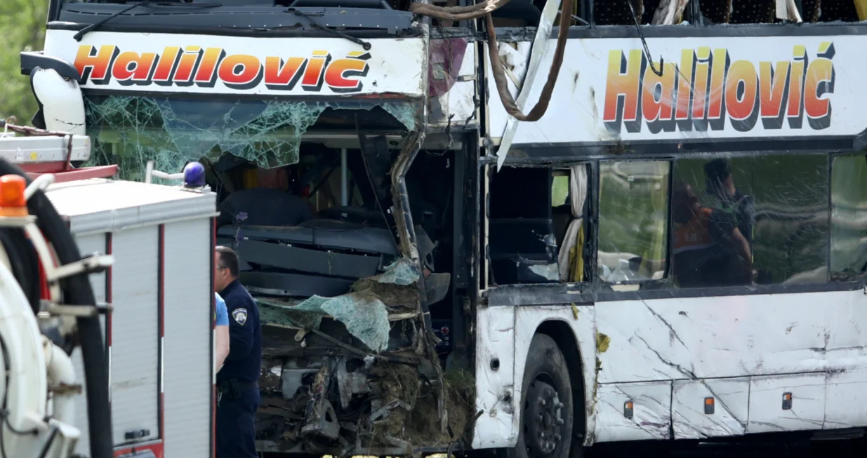04.05.2025., Popovaca - Prometna nesrece u kojoj je sudjelovao autobus i osobni automobil. U nesreci su dvije osobe poginule te ih je nekoliko ozlijedjeno. Photo: Emica Elvedji/PIXSELL/Emica Elvedji/pixsell