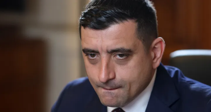 Far-right opposition leader and presidential candidate George Simion answers questions during an interview with Reuters, in Bucharest, Romania, May 2, 2025. Inquam Photos/George Calin via REUTERS ATTENTION EDITORS - THIS IMAGE WAS PROVIDED BY A THIRD PARTY. ROMANIA OUT. NO COMMERCIAL OR EDITORIAL SALES IN ROMANIA/Inquam Photos/george Calin