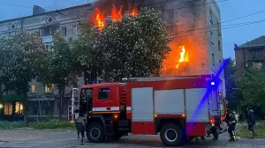 Zapaljena zgrada u Kijevu/ Screenshot/ X/