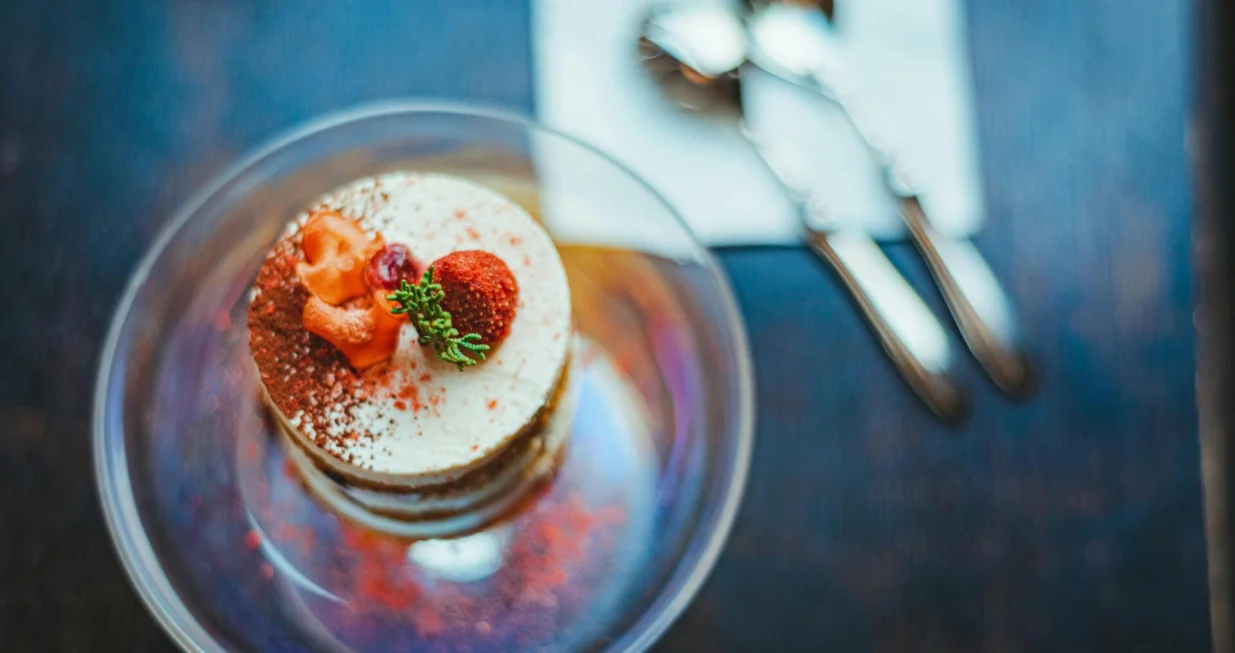 Tiramisu od jagoda i kokosa/Sonic