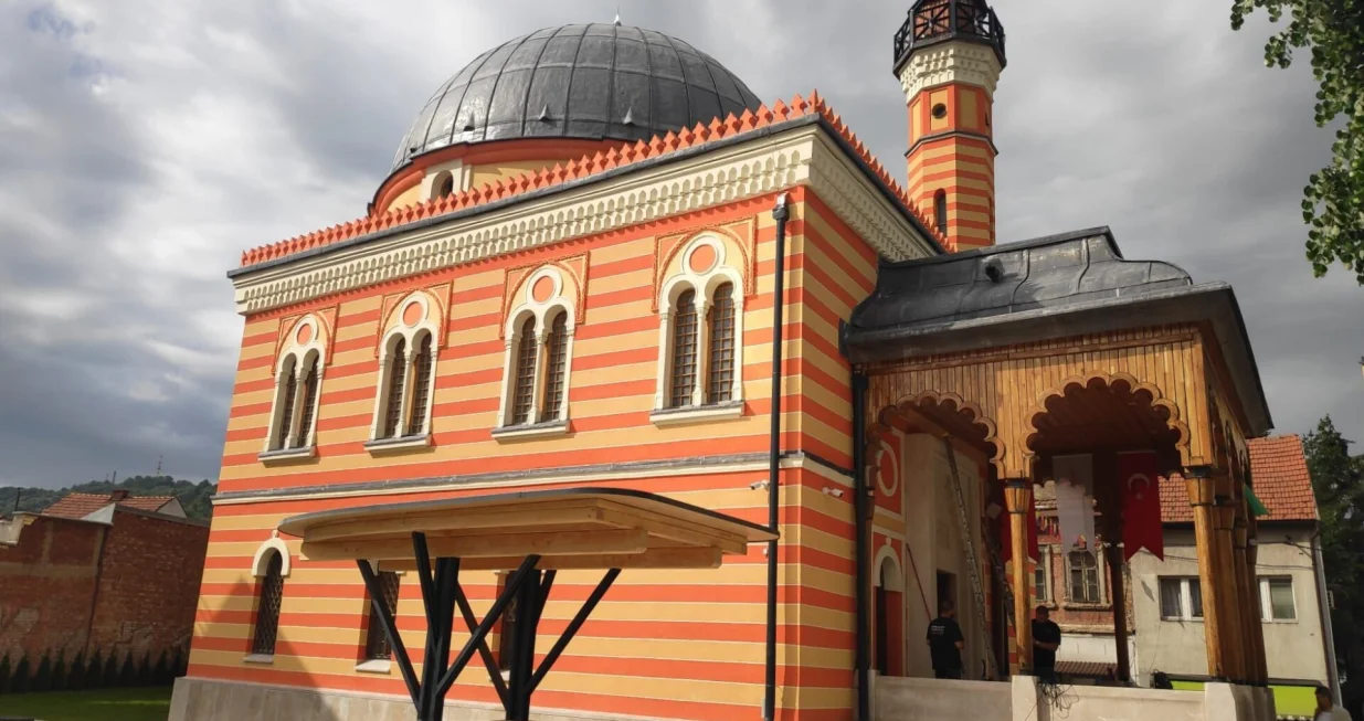 Šarena džamija u Tuzli//