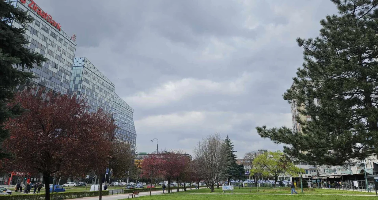 vrijeme u sarajevu, oblačno, promjena vremena/Lejla Sofradžija