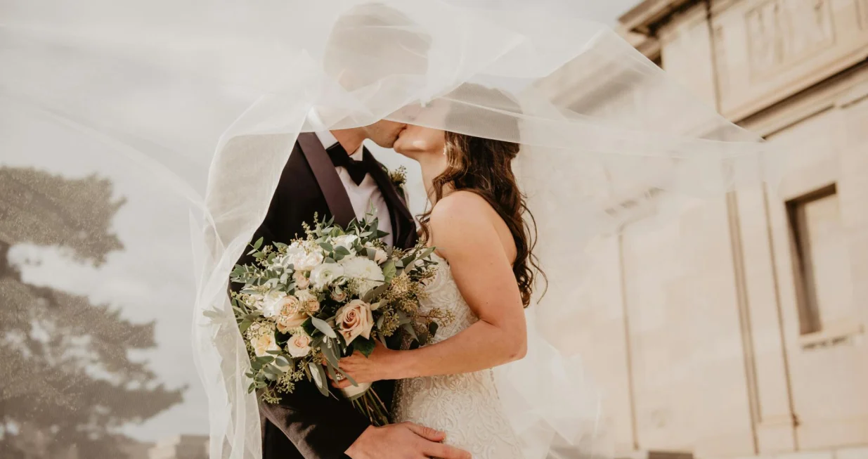 Posebna pažnja se mora posvetiti izboru kumova/Pexels