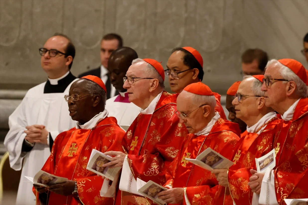 Sveta misa u Vatikanu uoči konklave na kojoj će kardinali izabrati novog papu/Riccardo De Luca