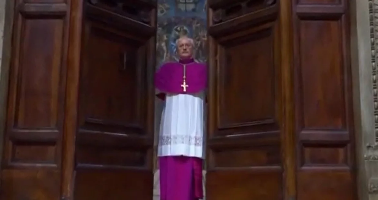 Čeka se bijeli dim iznad sikstinske kapele/