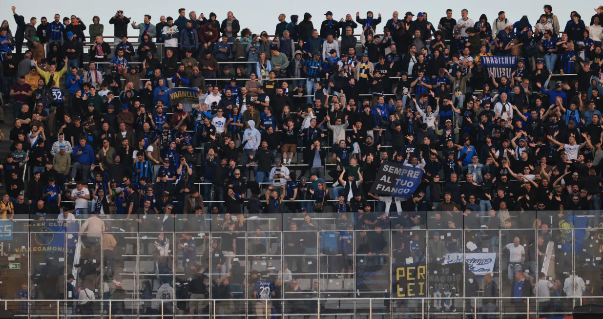 Soccer Football - Champions League - Semi Final - First Leg - FC Barcelona v Inter Milan - Estadi Olimpic Lluis Companys, Barcelona, Spain - April 30, 2025 Inter Milan fans inside the stadium before the match REUTERS/Nacho Doce