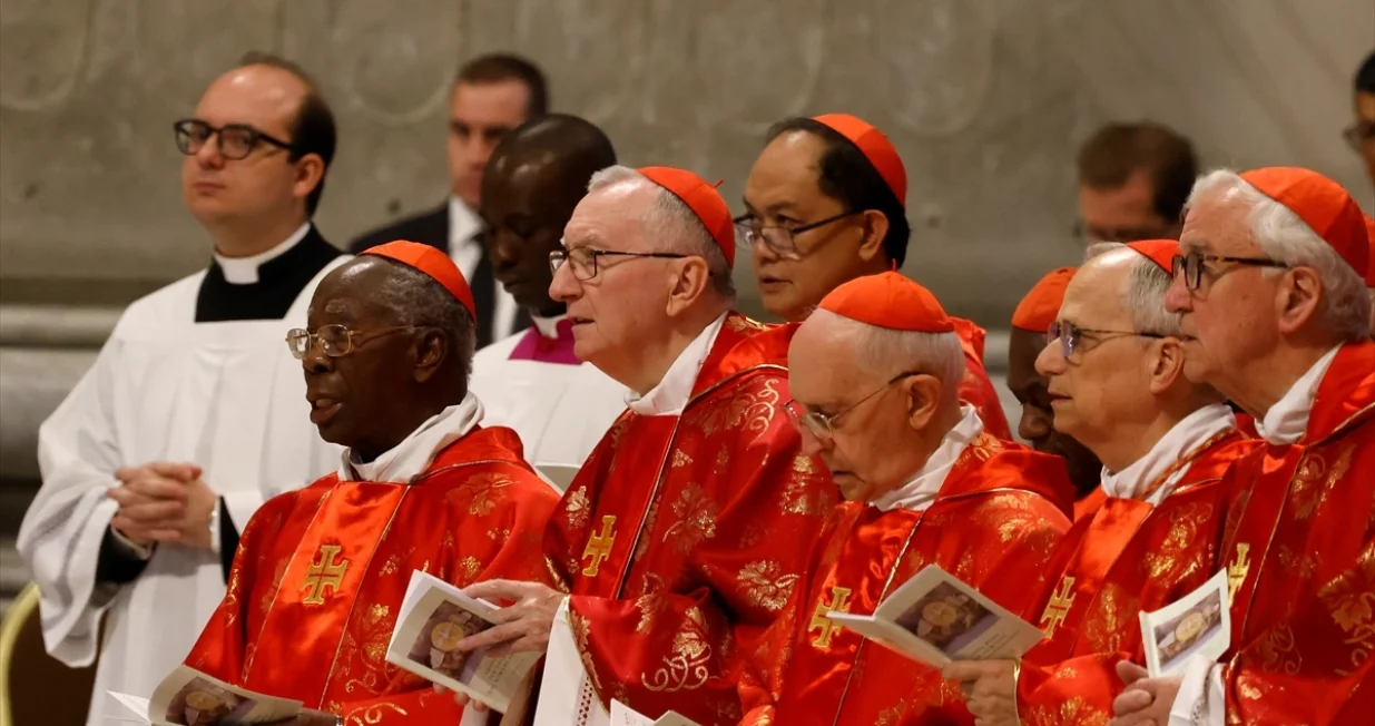 Sveta misa u Vatikanu uoči konklave na kojoj će kardinali izabrati novog papu/Riccardo De Luca
