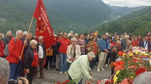 Tjentište 80 god antifašisti/Didier Torche 