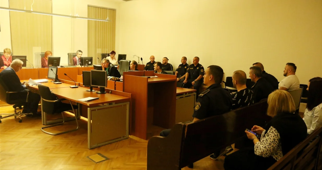 Kantonalni sud Sarajevo, početak suđenja optuženima za ubistvo Kenina Lukača-, Sead Adilović, Vedad Višnjić i Asmir Murtović/Didier Torche