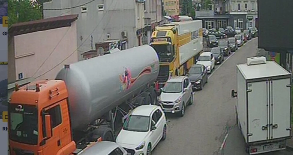 Gužve a Graničnom prelazu Gradiška/Printscreen/BIHAMK/