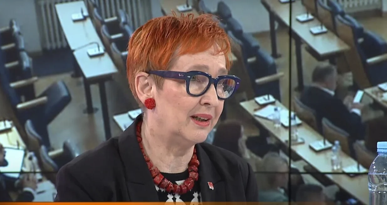 Melank je gostovala u emisiji Špica prilikom čega je iznijela stavove o hapšenjima u KS/