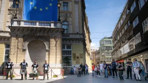 Sarajevo drum orkestar, najava koncerta "Oduvijek u srcu Evope", Dan Evrope, Sarajevo (Vječna vatra, ulica Maršala Tita, Titova ulica, zastava EU)/Euinfo