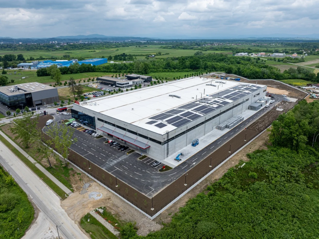 Tvornica u Karlovcu/FEAL/