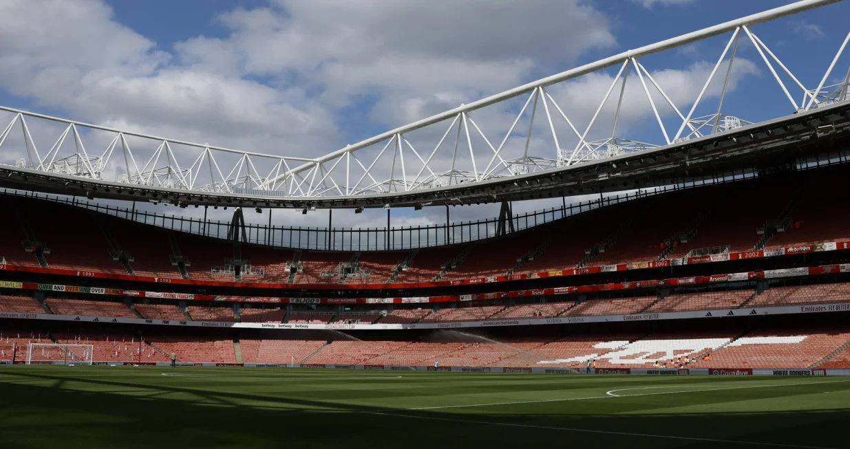 Soccer Football - Premier League - Arsenal v AFC Bournemouth - Emirates Stadium, London, Britain - May 3, 2025 General view inside the stadium before the match Action Images via Reuters/Peter Cziborra EDITORIAL USE ONLY. NO USE WITH UNAUTHORIZED AUDIO, VIDEO, DATA, FIXTURE LISTS, CLUB/LEAGUE LOGOS OR 'LIVE' SERVICES. ONLINE IN-MATCH USE LIMITED TO 120 IMAGES, NO VIDEO EMULATION. NO USE IN BETTING, GAMES OR SINGLE CLUB/LEAGUE/PLAYER PUBLICATIONS. PLEASE CONTACT YOUR ACCOUNT REPRESENTATIVE FOR FURTHER DETAILS..